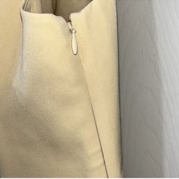 Jonathan Simkhai Mini Yellow/Mustard Blazer
Dress(Size 10) - Picture 6 of 8